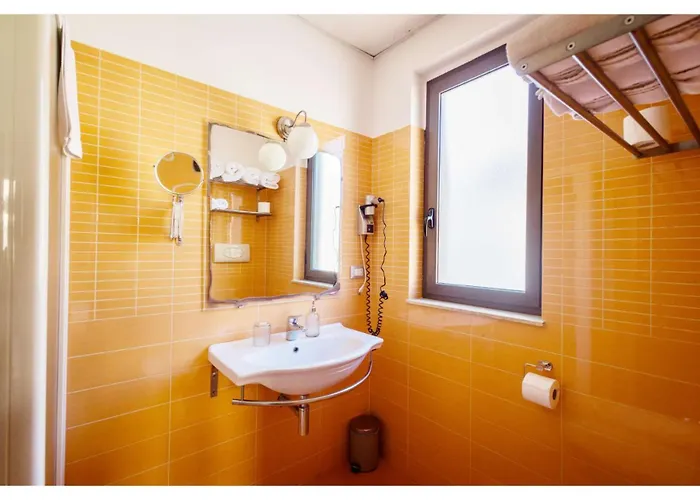 伊尔索格诺酒店 3*