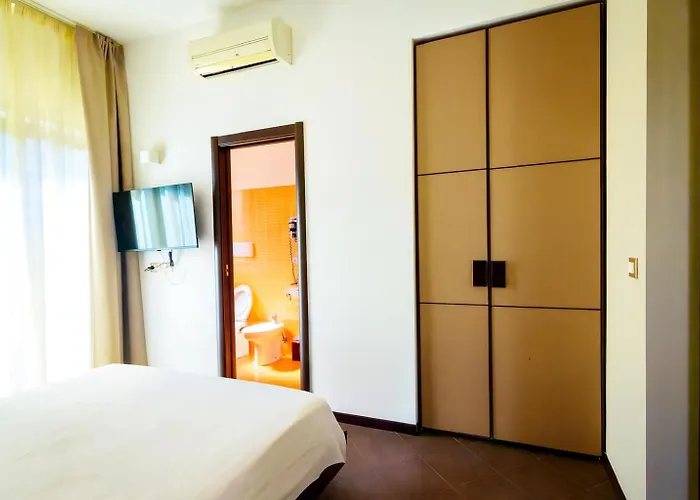 伊尔索格诺酒店 公寓式酒店 米拉佐